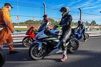 donington-no-limits-trackday;donington-park-photographs;donington-trackday-photographs;no-limits-trackdays;peter-wileman-photography;trackday-digital-images;trackday-photos